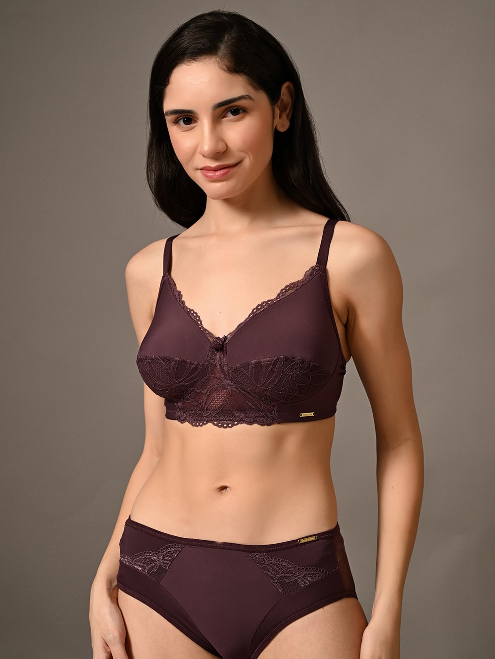 Vivienne Lace and Mesh Full-Cup Bra