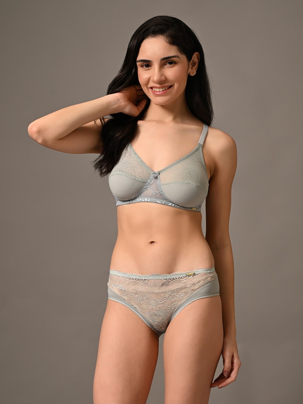 Sophie Wireless Full-Cup Bra