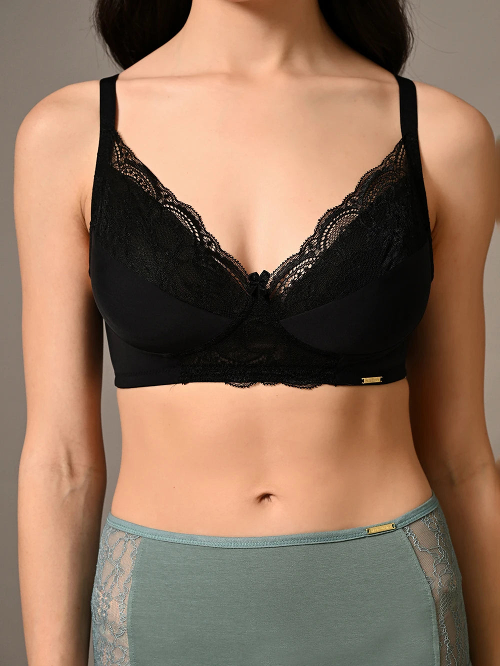 Elodie Wireless Plunge Bra