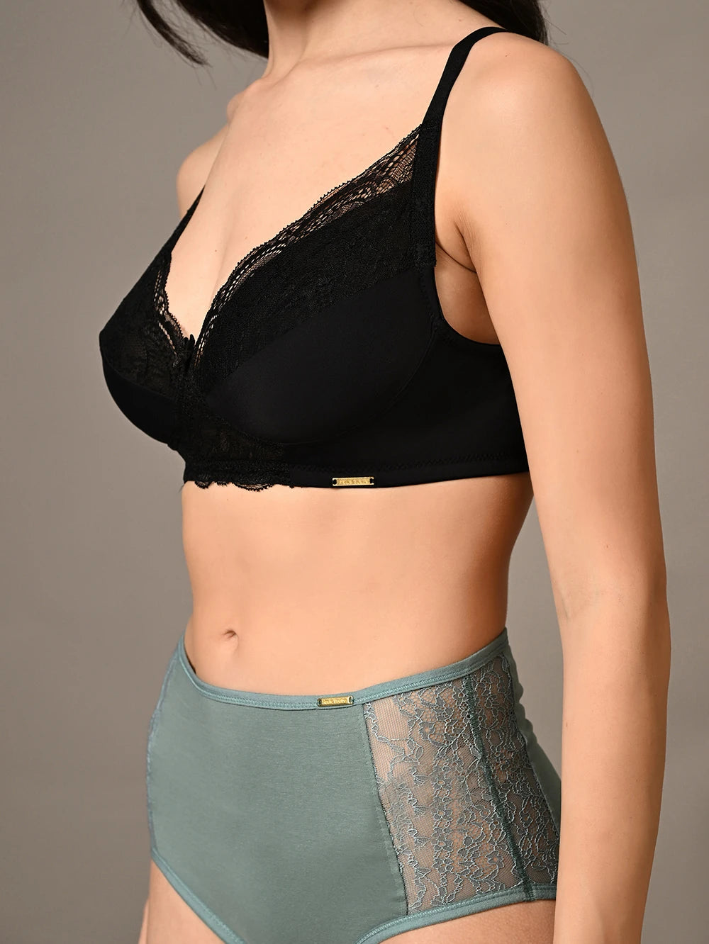 Elodie Wireless Plunge Bra