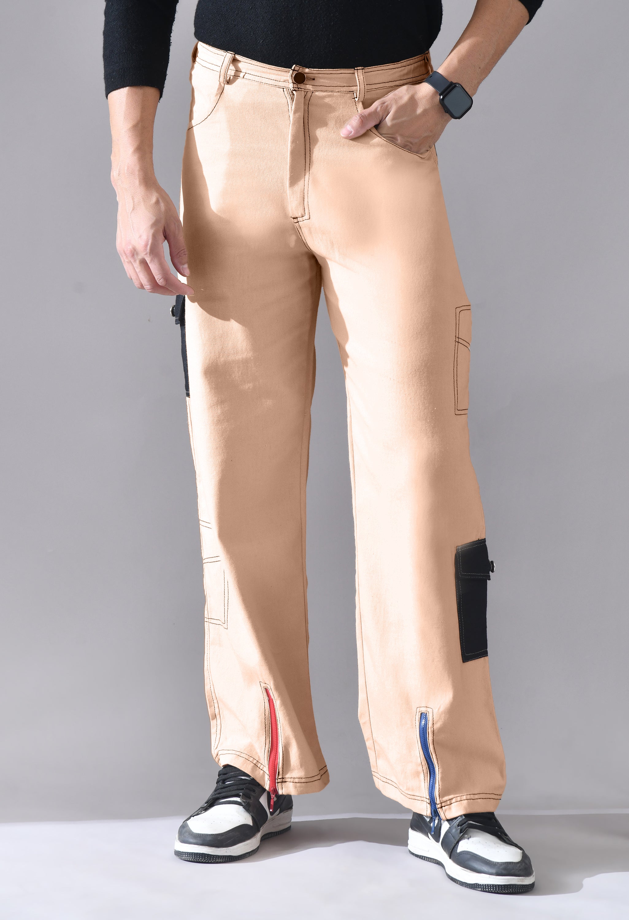 Unisex Wide-Leg Cargo Pants with Utility Pockets | Modern Streetwear Trousers