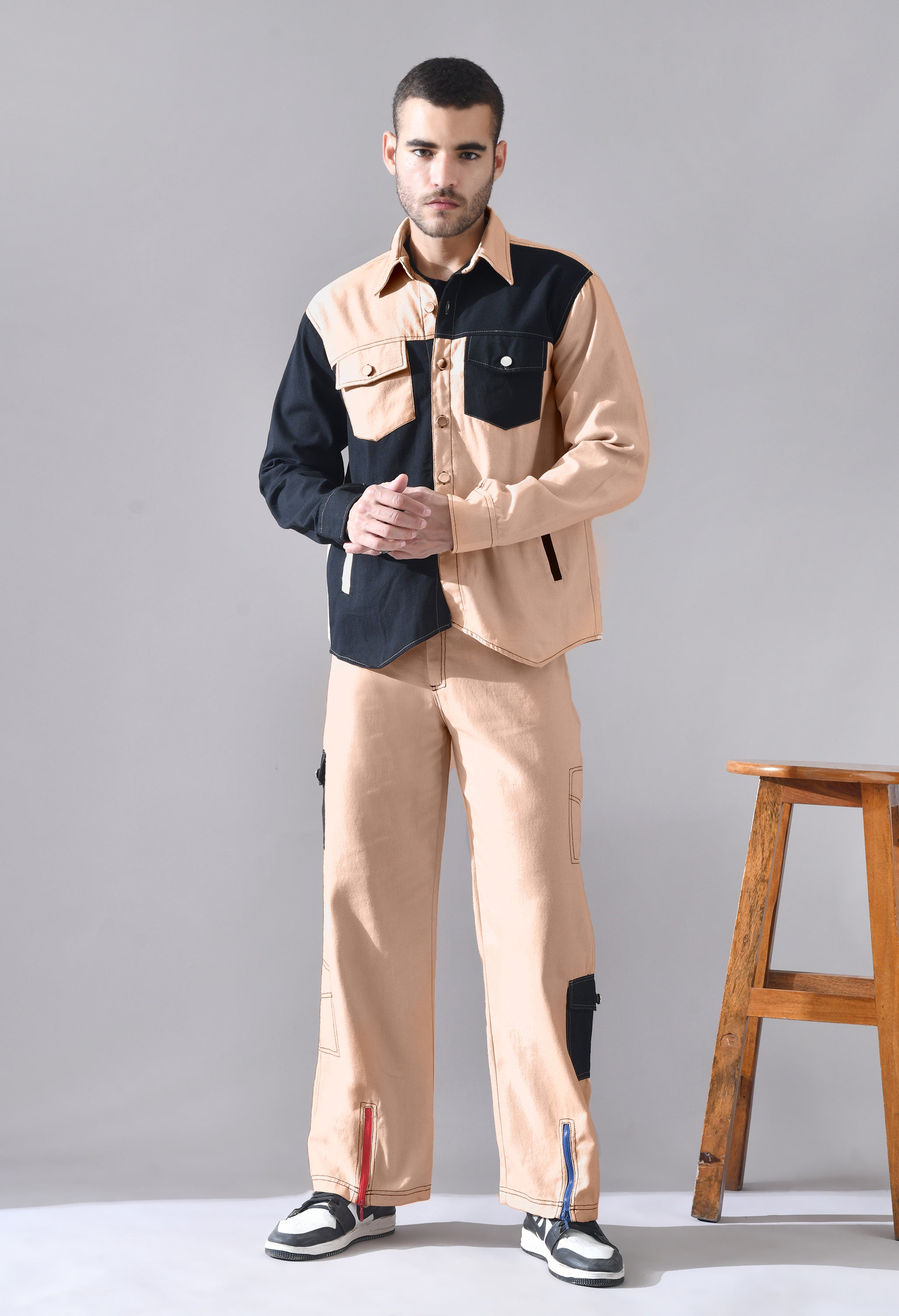 Unisex Wide-Leg Cargo Pants with Utility Pockets | Modern Streetwear Trousers