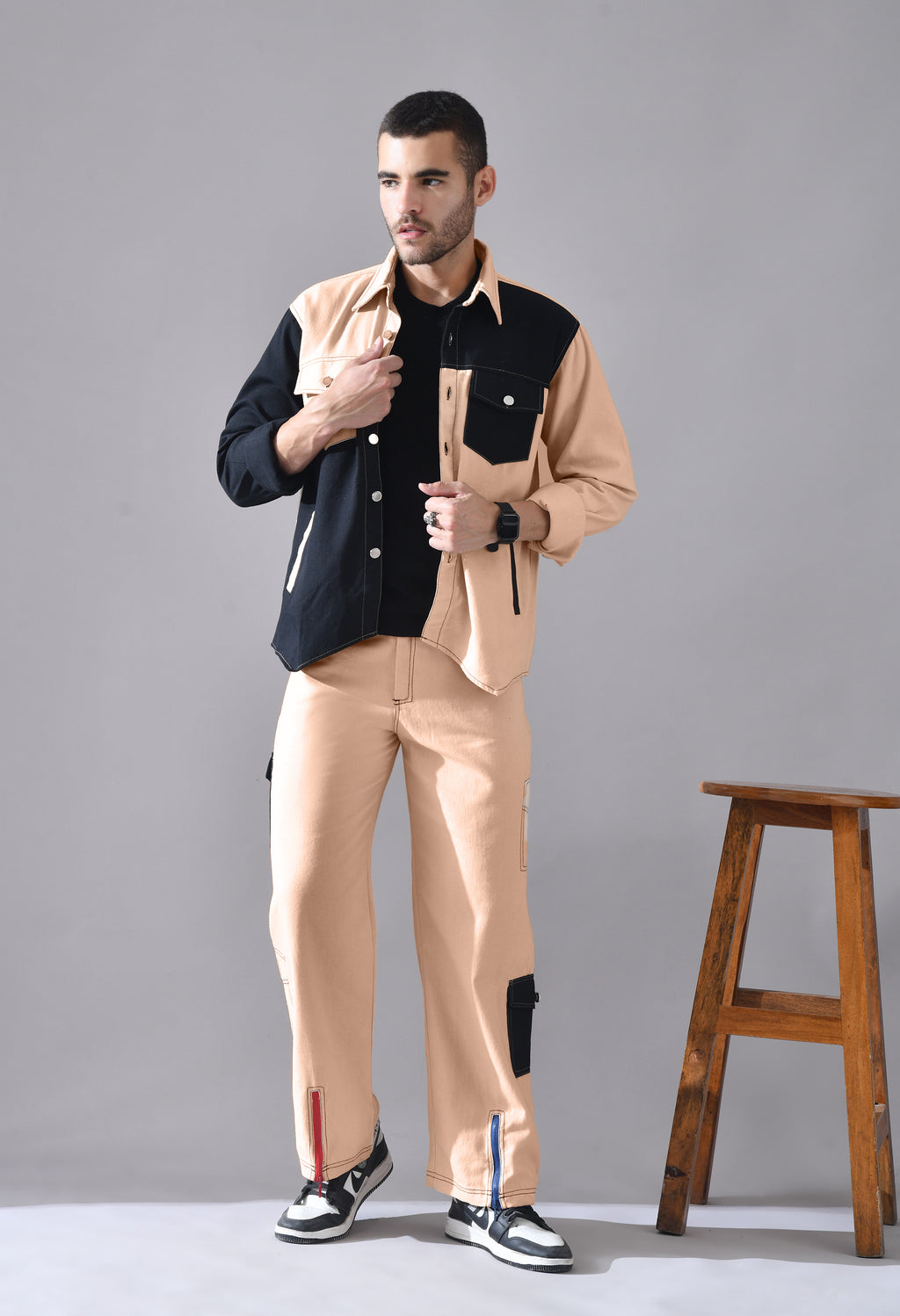 Unisex Wide-Leg Cargo Pants with Utility Pockets | Modern Streetwear Trousers