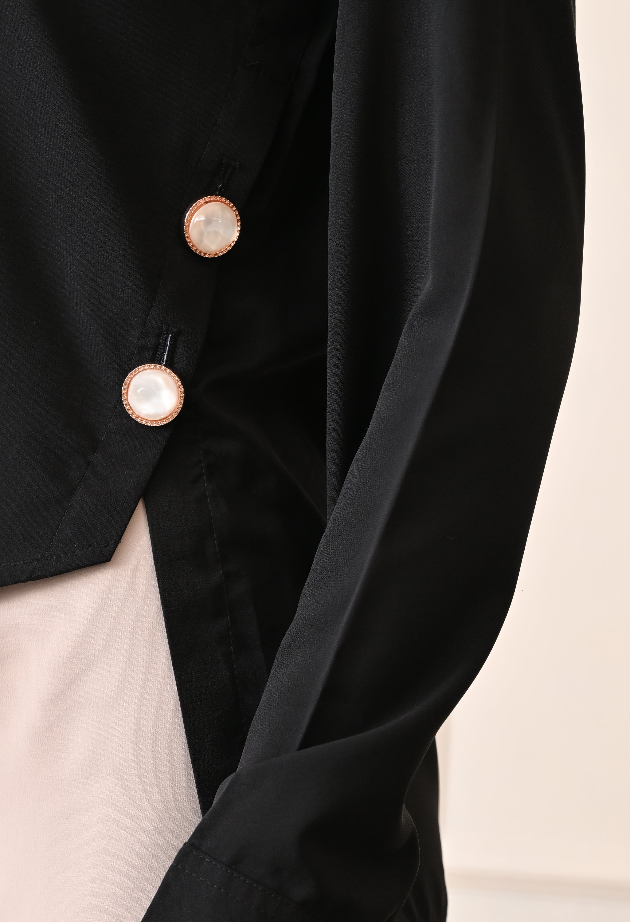 Elan Lumiere Side-Panel Shirt | Stylish Tailored Shirt for Work or Casual Wear